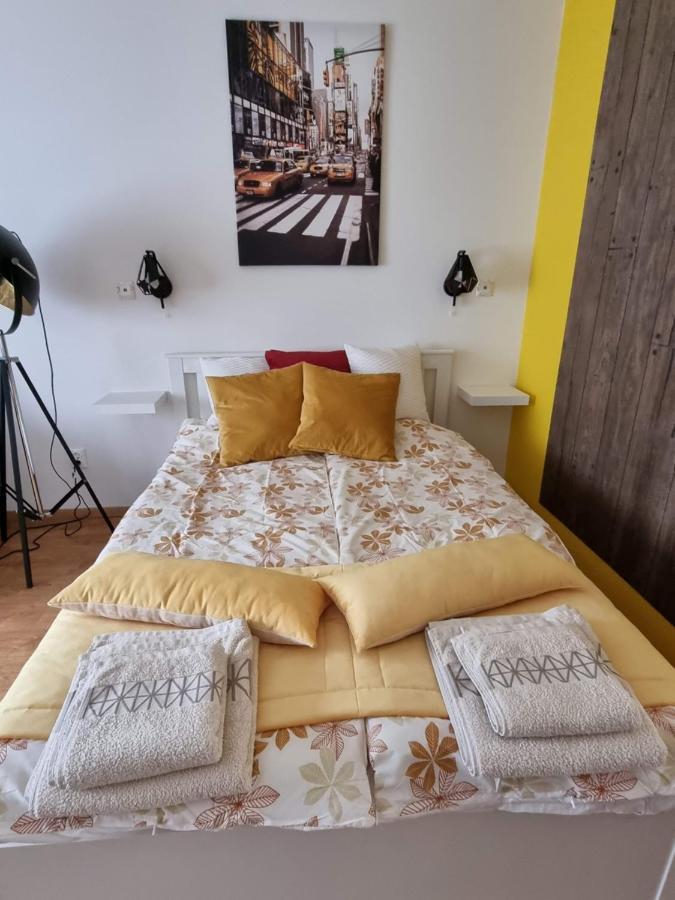 Flora Apartman Leilighet Szeged Eksteriør bilde