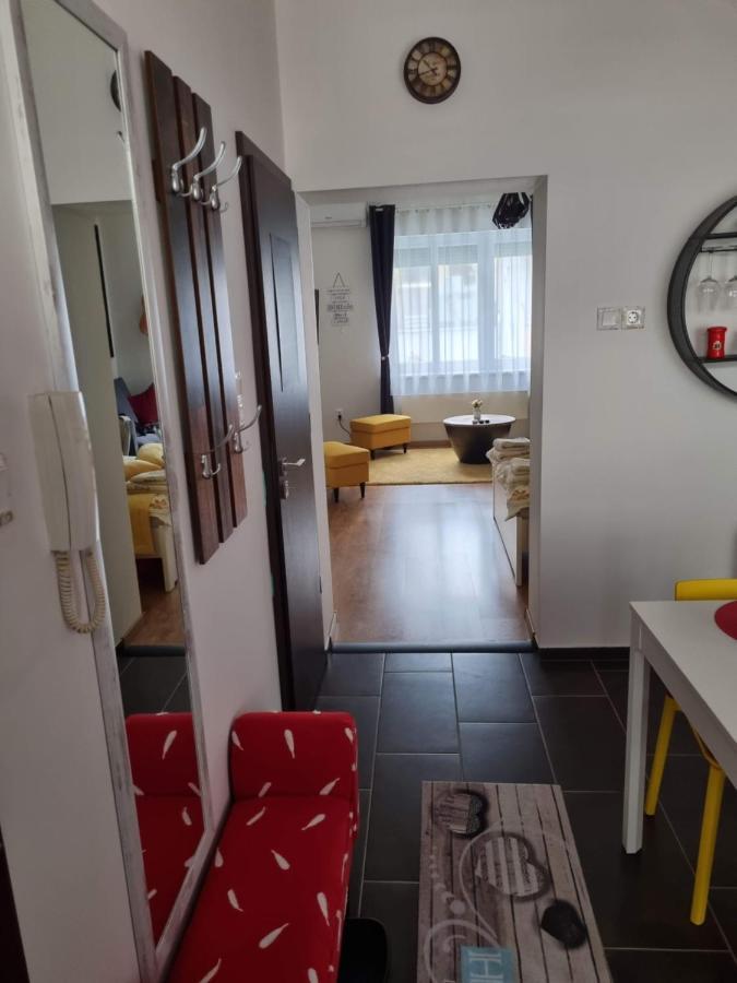 Flora Apartman Leilighet Szeged Eksteriør bilde